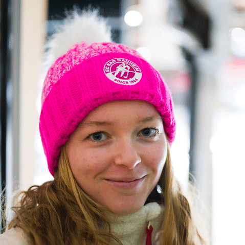 Pinke Bommelmütze EC